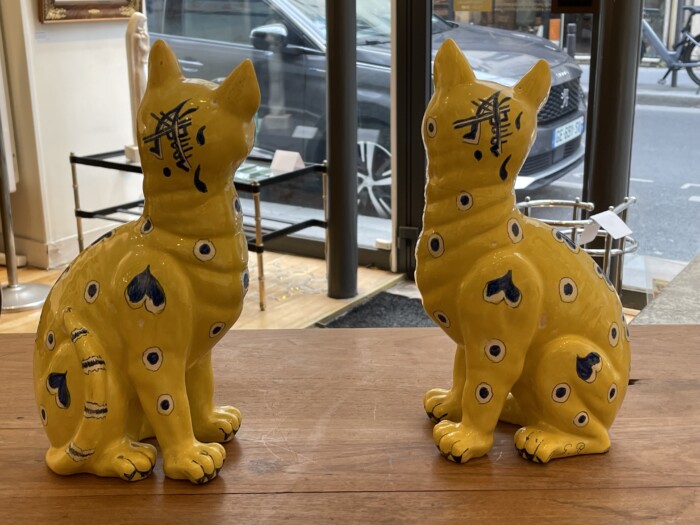 Deux chats jaunes en céramique, Emile Gallé (1846-1904) – Image 3